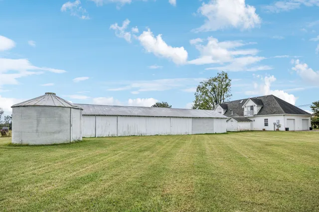 $610,000 | 250 Awalt Drive, Winchester, TN 37398