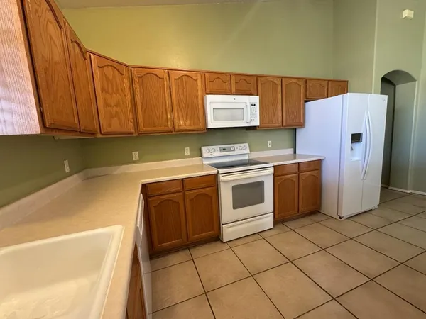 $1,850 | 3817 Camino Arroyo, Sierra Vista, AZ 85650