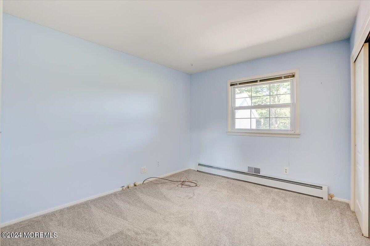 32 Bittner Road Perrineville, NJ 08535 - Photo 12 of 36 14-Bedroom