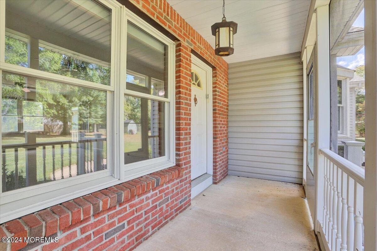 32 Bittner Road Perrineville, NJ 08535 - Photo 6 of 36 06-Front Porch