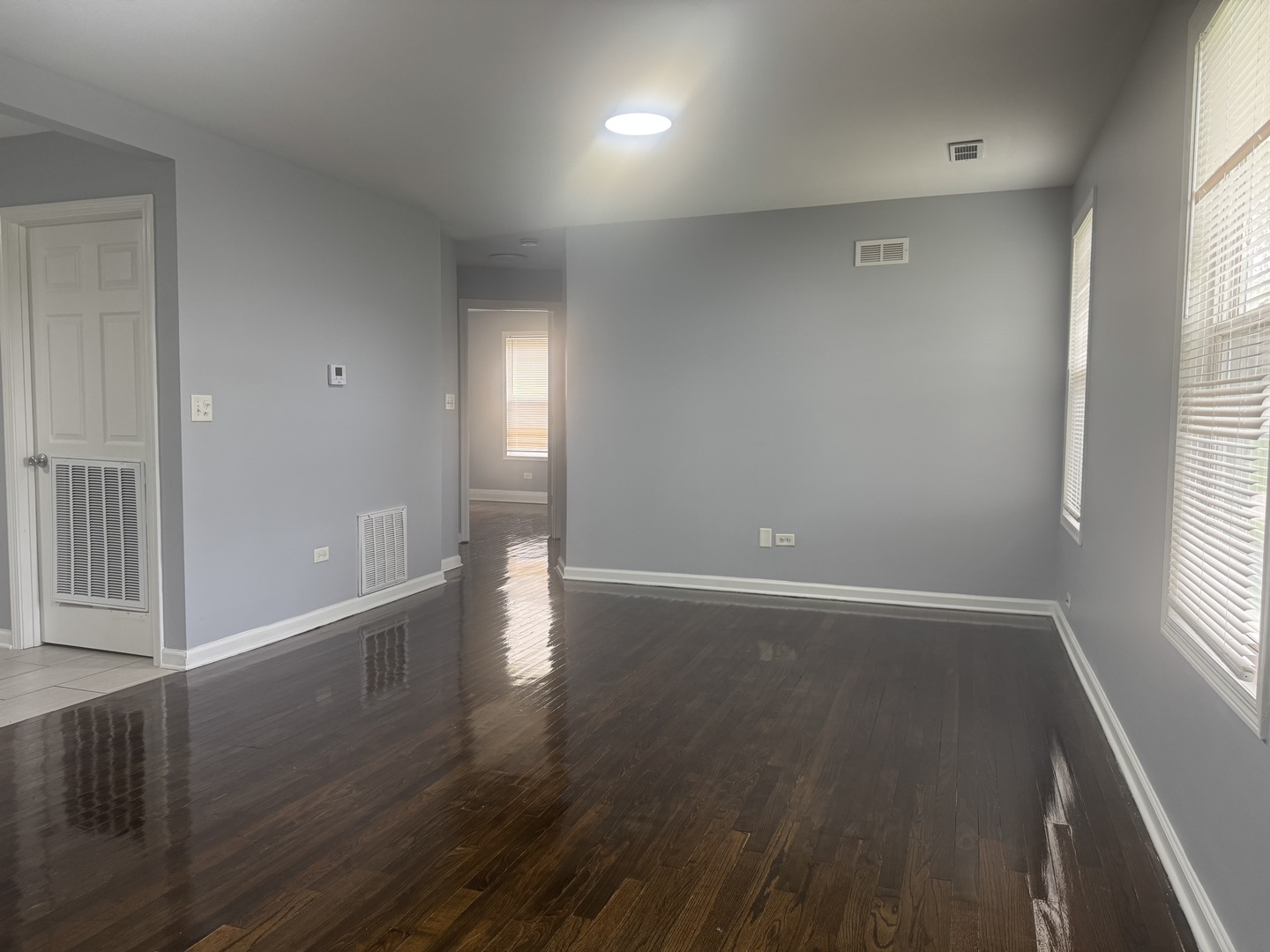 3602 Arthur Terrace Markham, IL 60428 - Photo 4 of 16