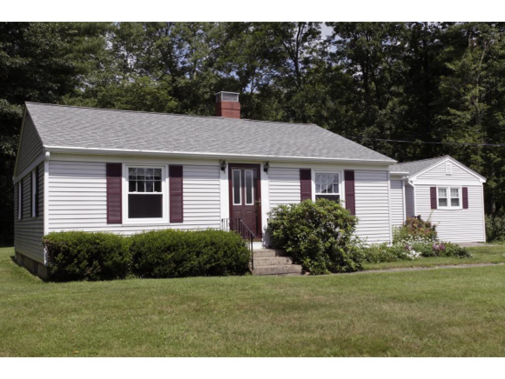 466 Packers Falls Road Lee, NH 03861 - Photo 1 of 22