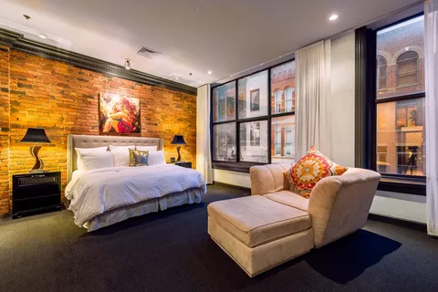 $12,999,000 | 211 3rd Avenue North, Nashville, TN 37201