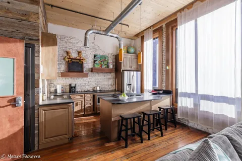 $12,999,000 | 211 3rd Avenue North, Nashville, TN 37201