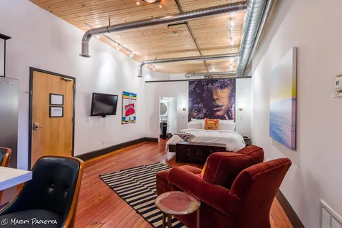 $12,999,000 | 211 3rd Avenue North, Nashville, TN 37201