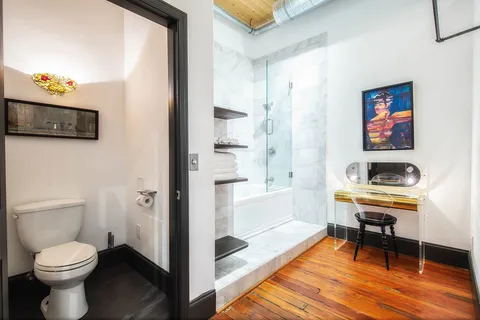 $12,999,000 | 211 3rd Avenue North, Nashville, TN 37201