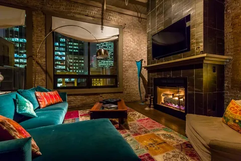 $12,999,000 | 211 3rd Avenue North, Nashville, TN 37201