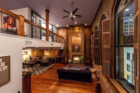 $12,999,000 | 211 3rd Avenue North, Nashville, TN 37201