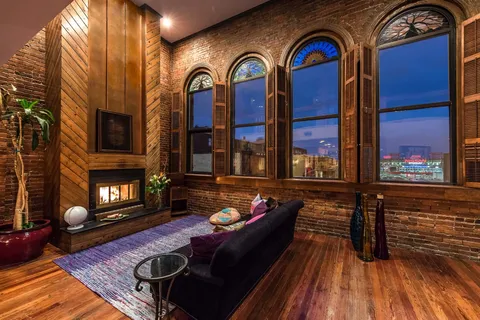 $12,999,000 | 211 3rd Avenue North, Nashville, TN 37201