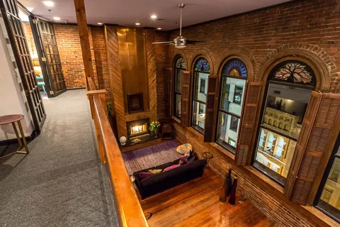 $12,999,000 | 211 3rd Avenue North, Nashville, TN 37201