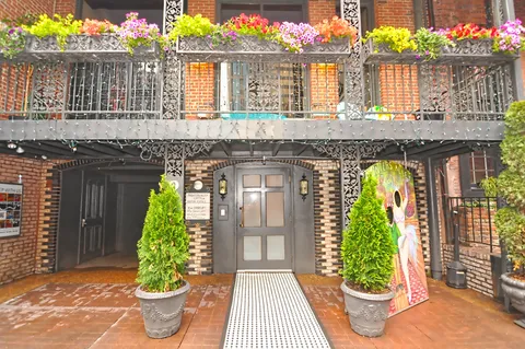 $12,999,000 | 211 3rd Avenue North, Nashville, TN 37201