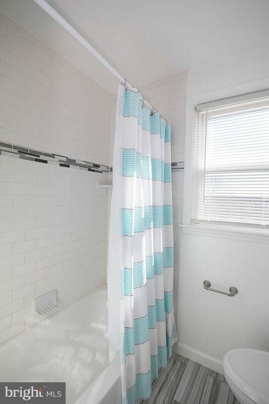 1238 Deanwood Road Baltimore, MD 21234 - Photo 22 of 26 Upper level bathroom