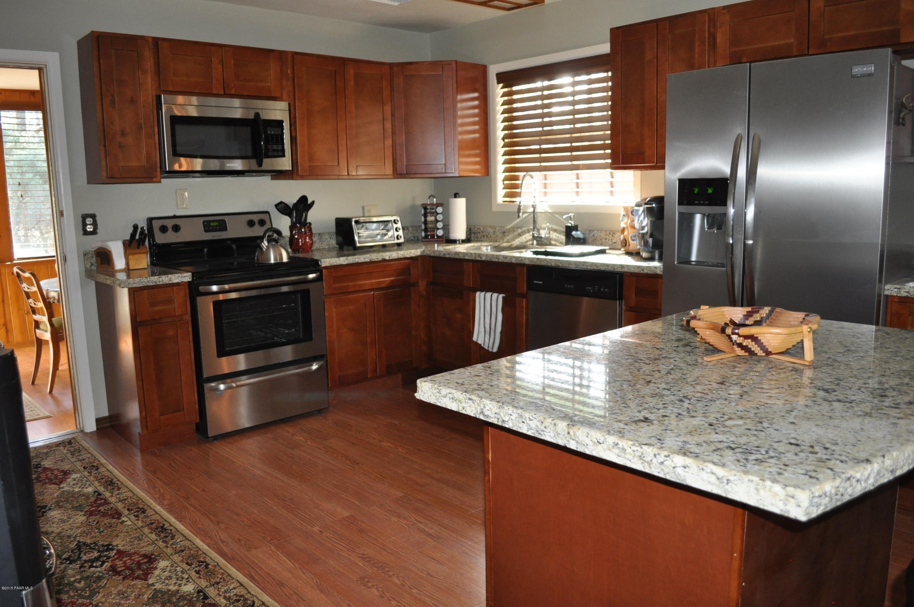 1420 West Quartz Road Prescott, AZ 86303 - Photo 5 of 21 granite kitchen