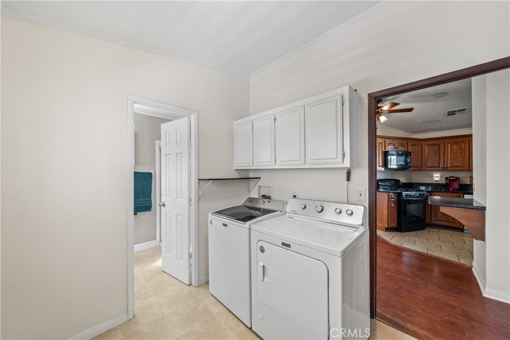 24553 Maitri Road Temescal Valley, CA 92883 - Photo 11 of 36