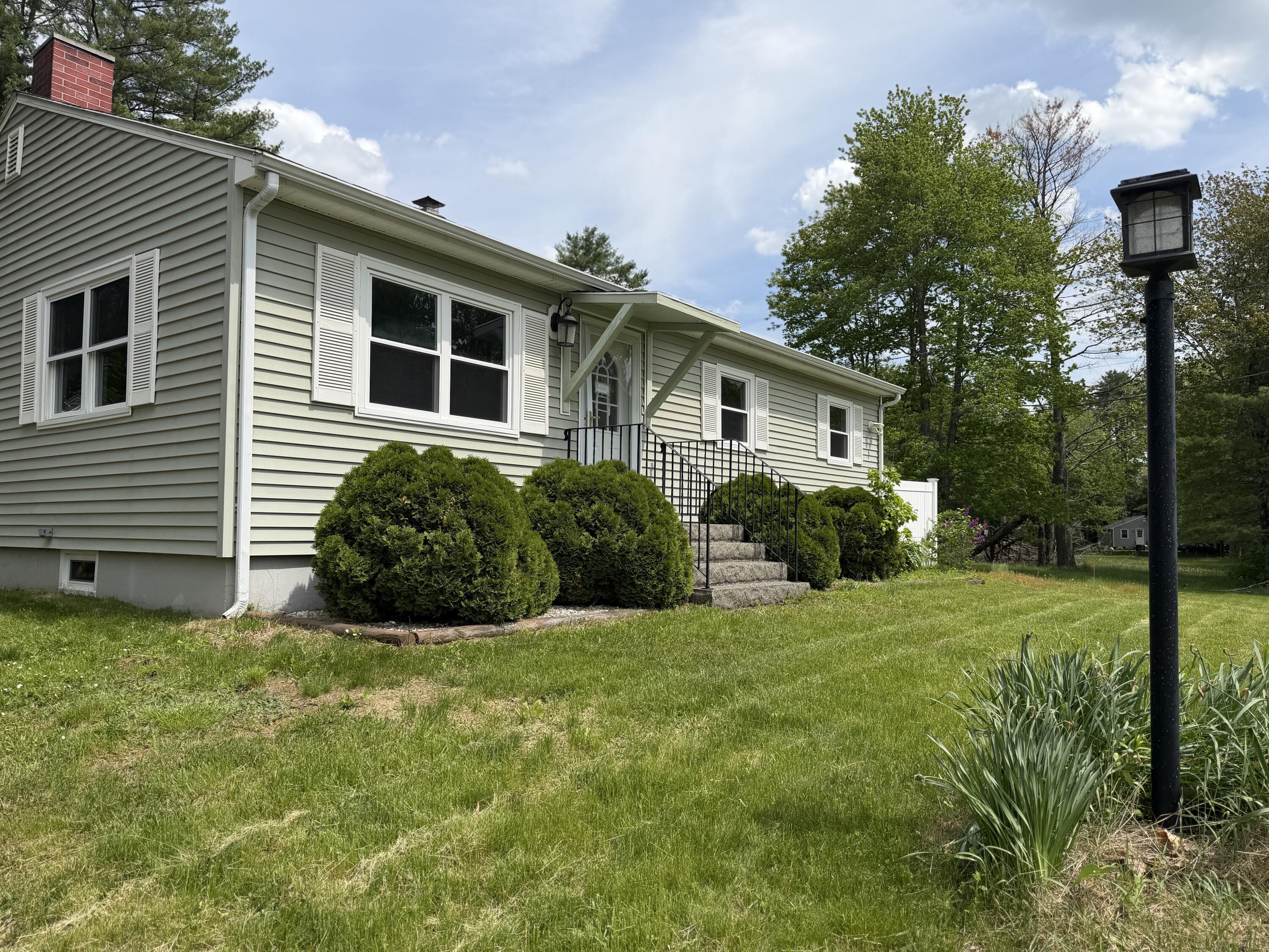 231 River Road Topsham, ME 04086 - Photo 9 of 50 IMG_9253