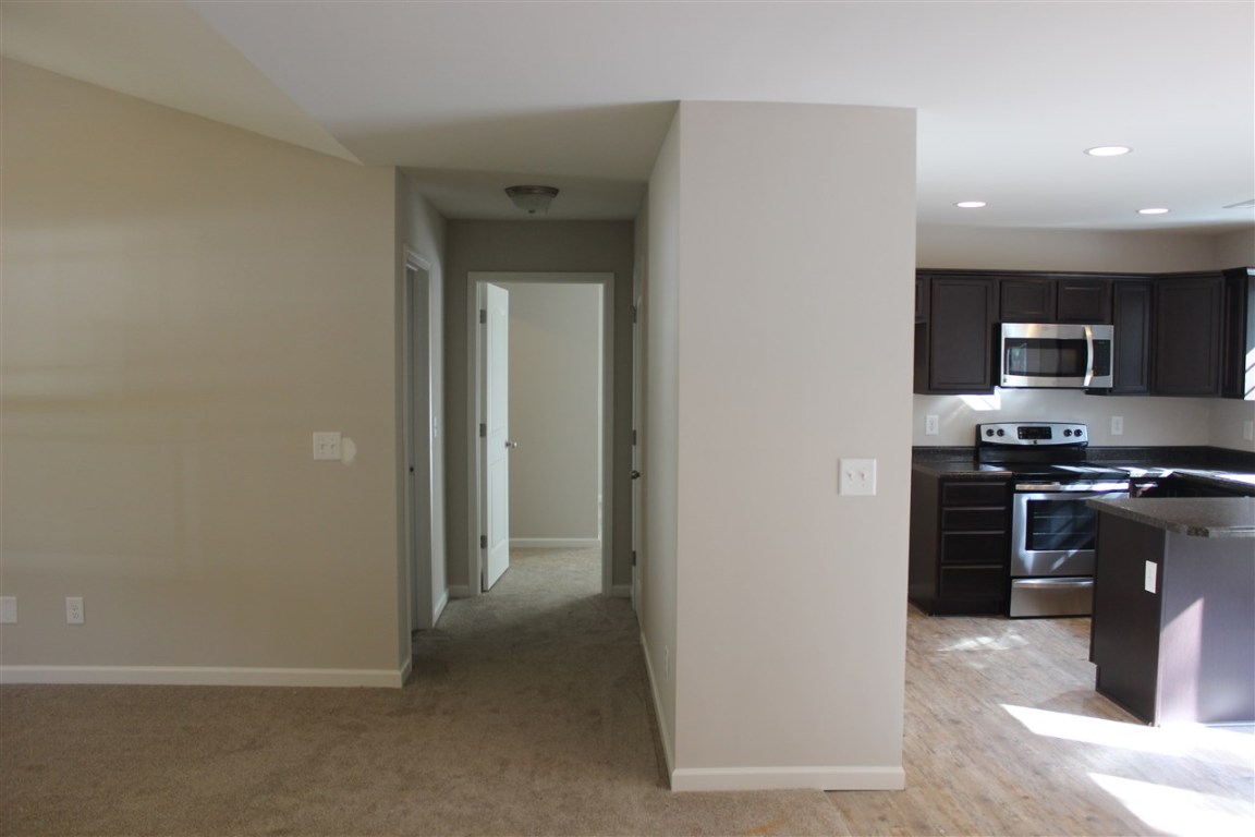 132 Hawk Ridge Drive, Unit LOT 32 Anderson, SC 29621 - Photo 6 of 23 Gallery Image 6