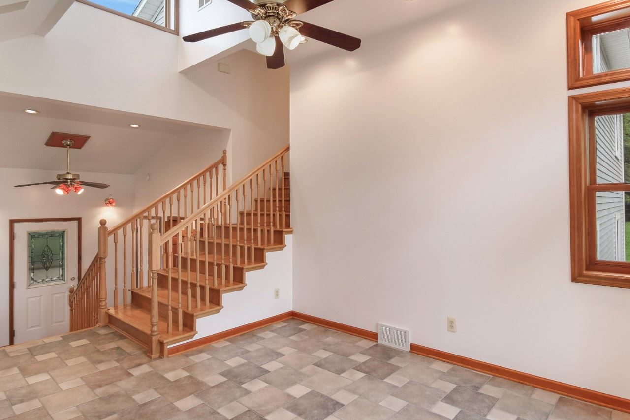 1551 Smith Road Traverse City, MI 49696 - Photo 19 of 41 1862923-18.JPG