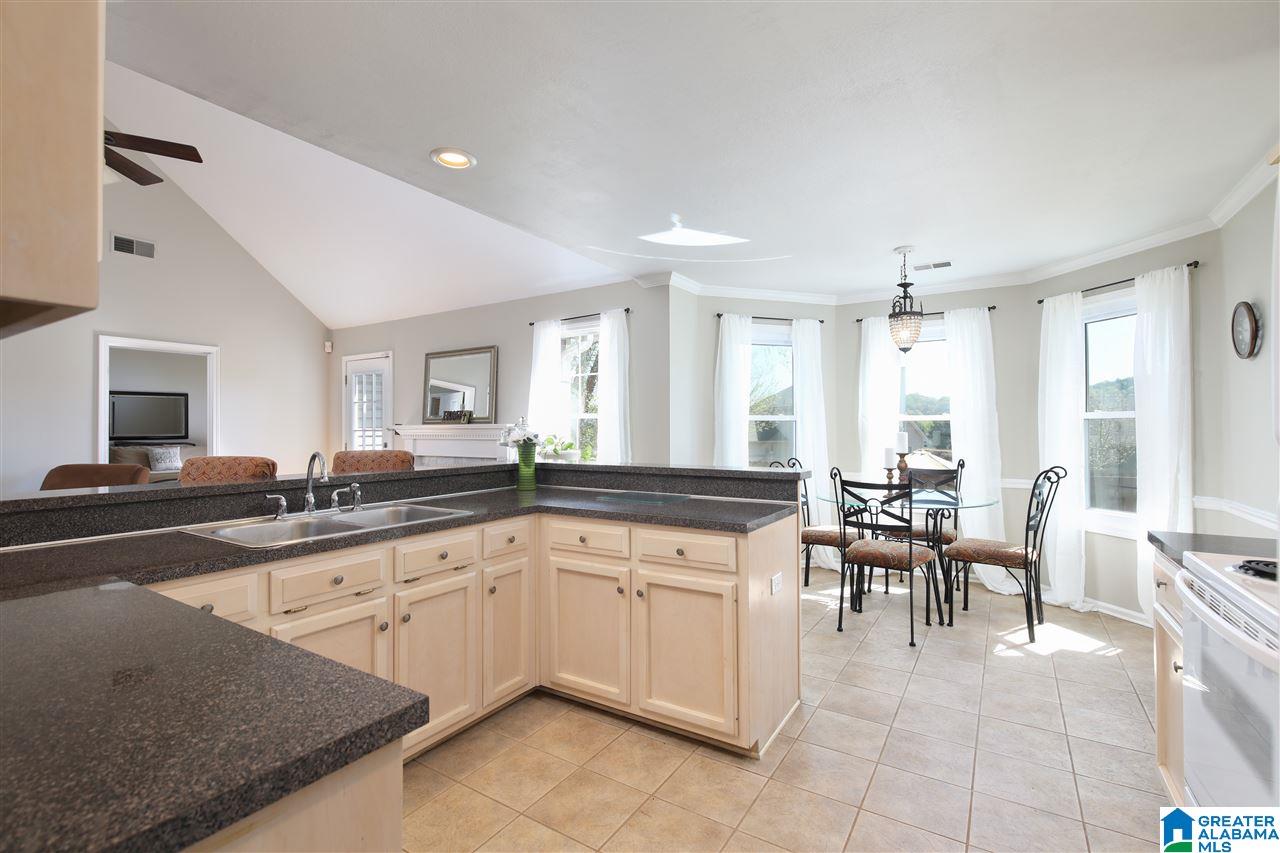 114 Stone Road Pelham, AL 35124 - Photo 10 of 27