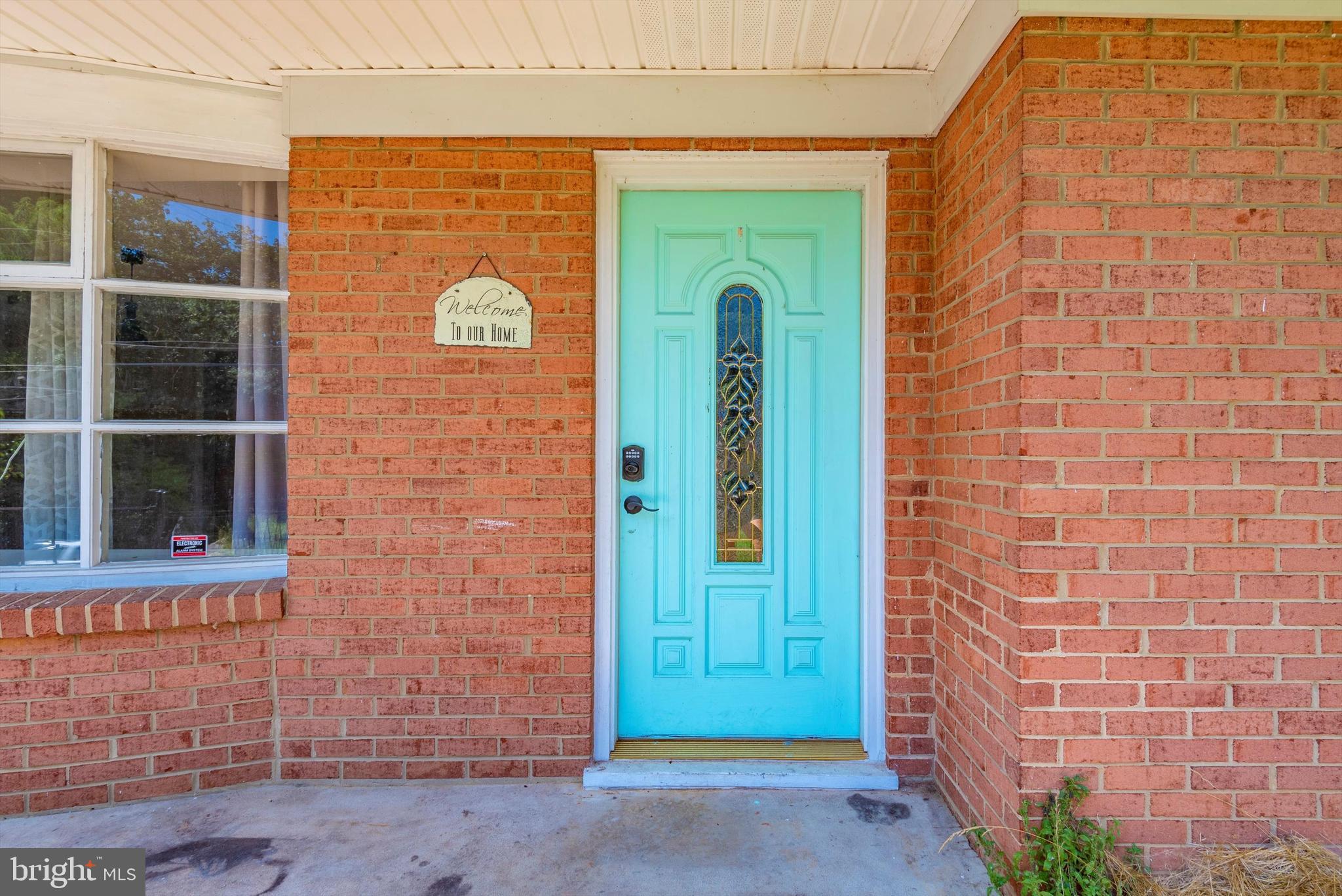 18509 Lappans Road Boonsboro, MD 21713 - Photo 4 of 57 Welcome to 18509 Lappans Rd