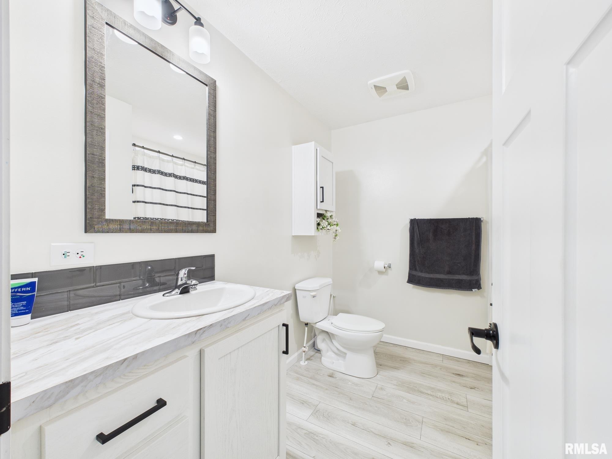 1625 Ridgewood Court Mount Zion, IL 62549 - Photo 12 of 21