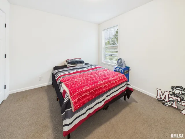 $274,900 | 1625 Ridgewood Court, Mount Zion, IL 62549