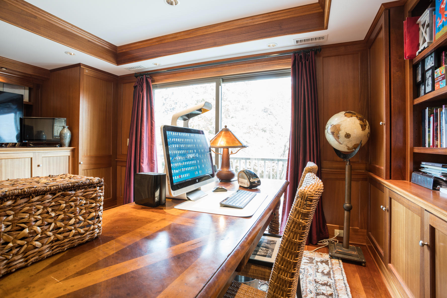 100 Freeman Lane Orleans, MA 02653 - Photo 20 of 34 a living room with furniture and a flat screen tv