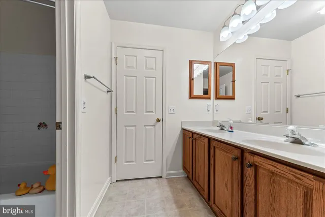 $625,000 | 243 Labrador Lane, Townsend, DE 19734