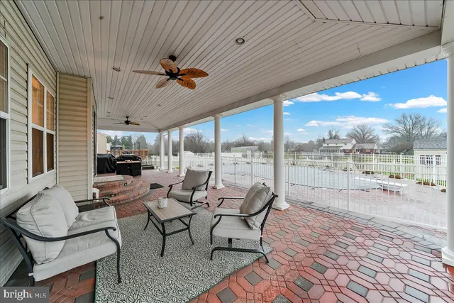 $625,000 | 243 Labrador Lane, Townsend, DE 19734