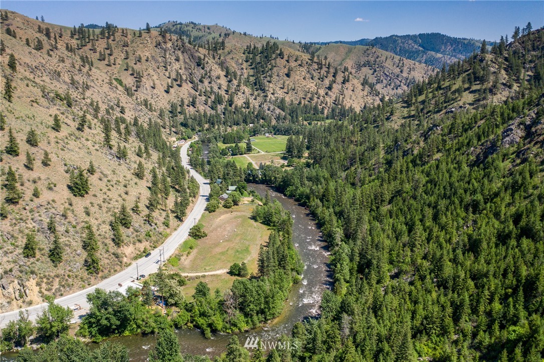 8847 Entiat River Road Entiat, WA 98822 - Photo 14 of 25 Gallery Image 14