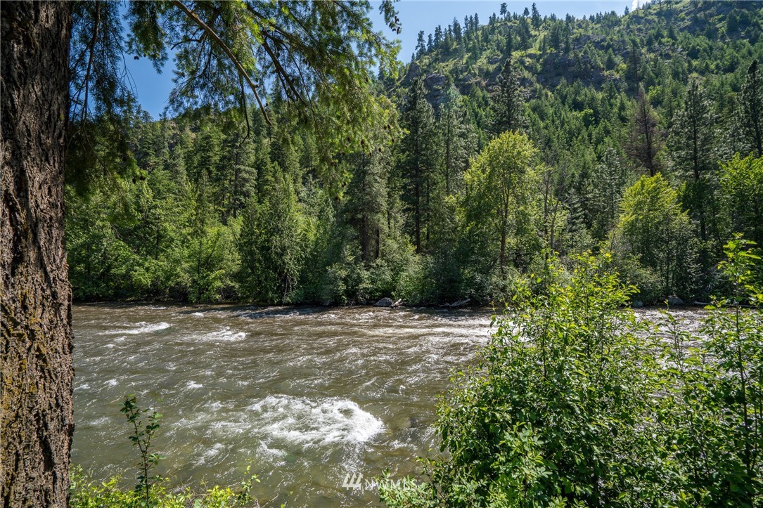 8847 Entiat River Road Entiat, WA 98822 - Photo 3 of 25 Gallery Image 3