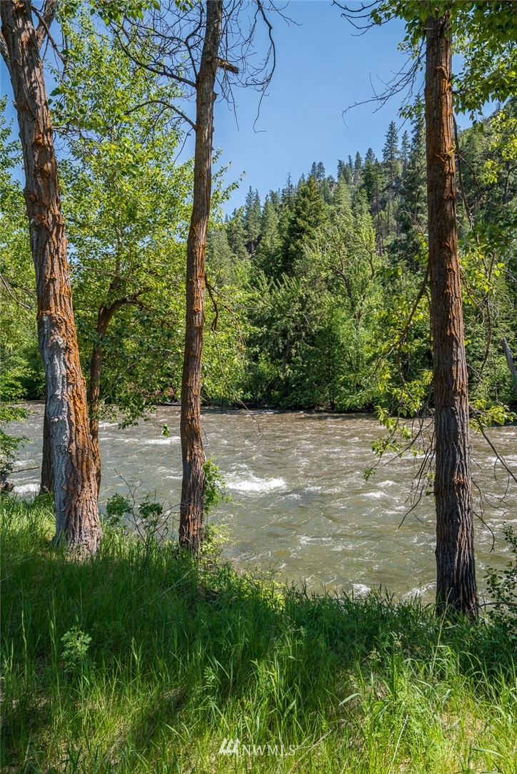 8847 Entiat River Road Entiat, WA 98822 - Photo 7 of 25 Gallery Image 7