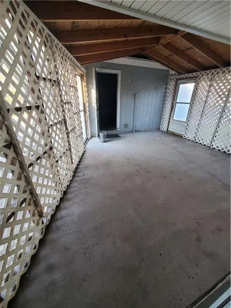 $1,950 | 4010 Bahama Drive, Corpus Christi, TX 78411