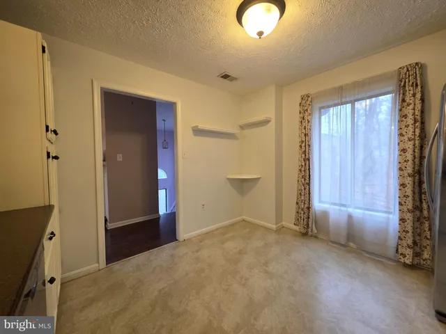 $2,400 | 58 Windbrooke Circle, Unit 58, Gaithersburg, MD 20879