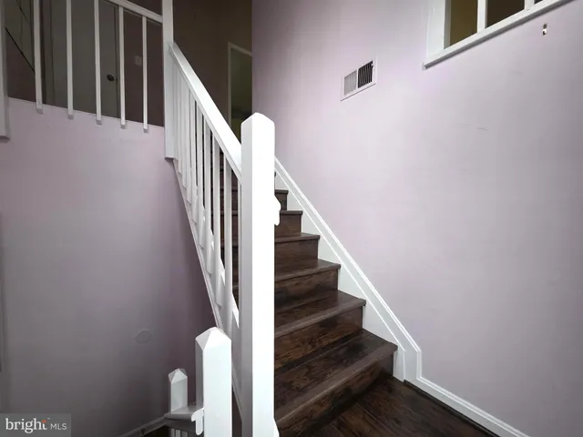 $2,400 | 58 Windbrooke Circle, Unit 58, Gaithersburg, MD 20879