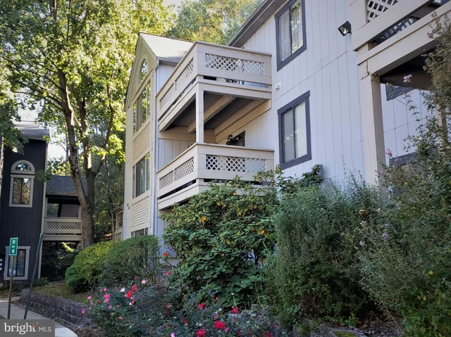 $2,400 | 58 Windbrooke Circle, Unit 58, Gaithersburg, MD 20879