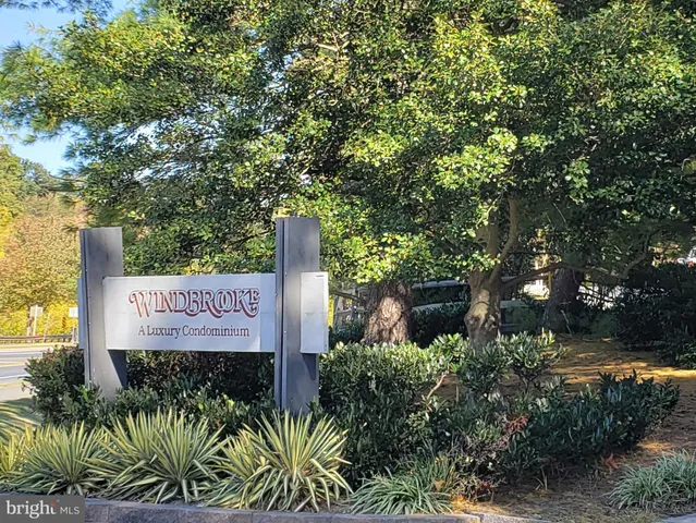 $2,400 | 58 Windbrooke Circle, Unit 58, Gaithersburg, MD 20879