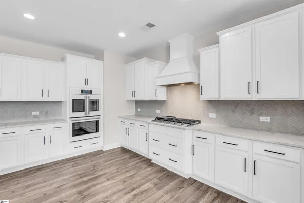 $750,000 | 304 Carriage Hill Drive, Easley, SC 29642