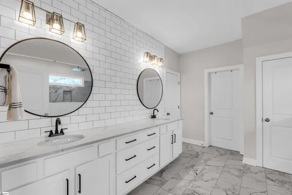 $750,000 | 304 Carriage Hill Drive, Easley, SC 29642