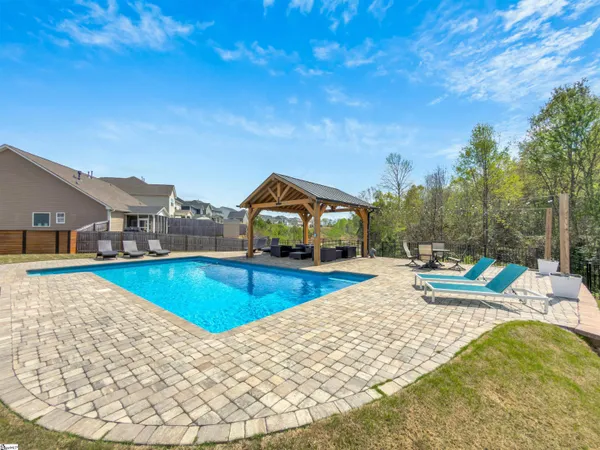 $750,000 | 304 Carriage Hill Drive, Easley, SC 29642
