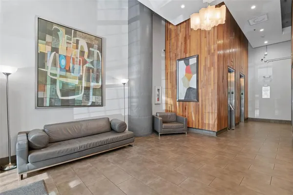 $340,000 | 1122 Jackson Street, Unit 313, Dallas, TX 75202