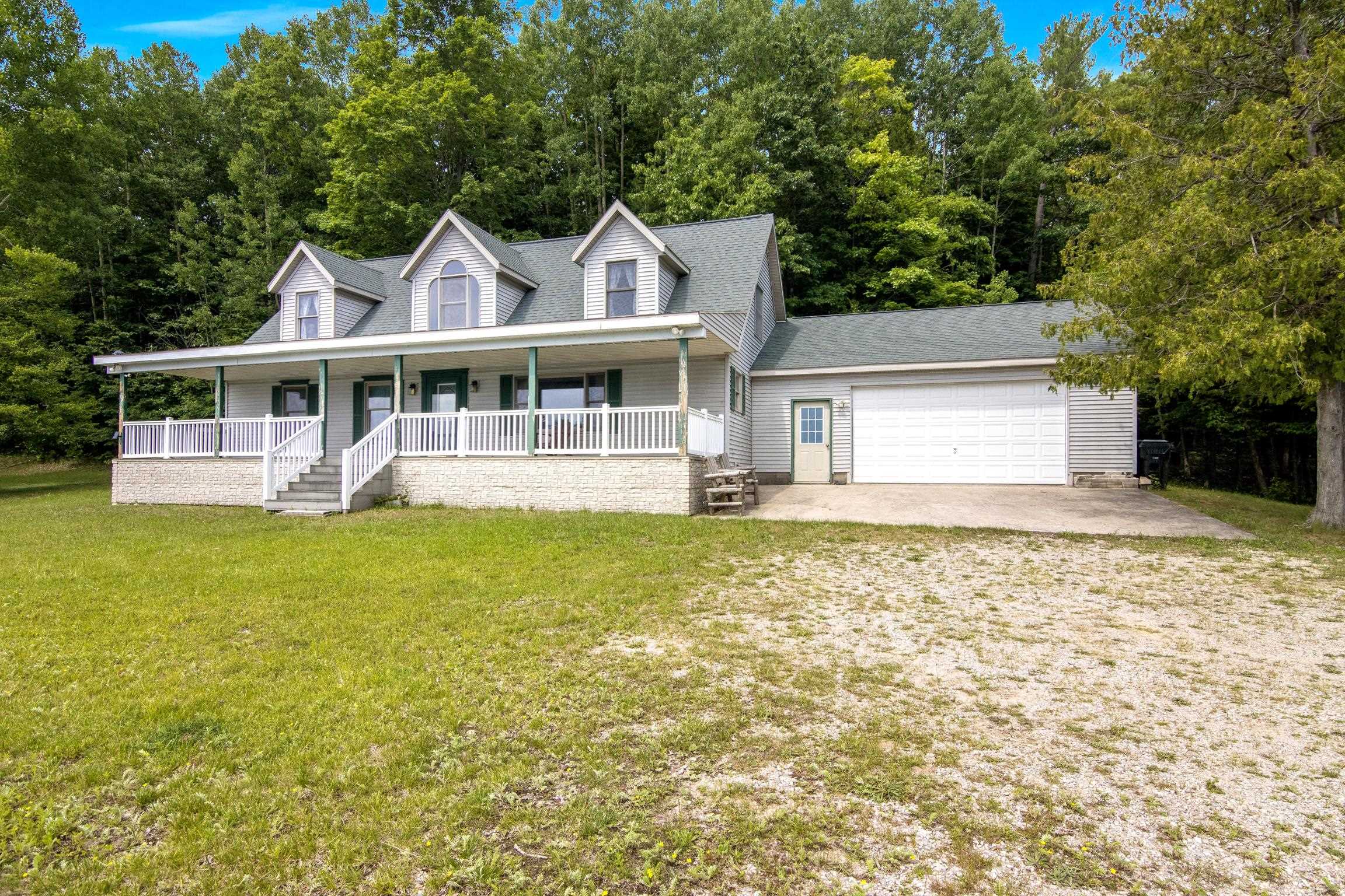 16043 Wagner Road Empire, MI 49630 - Photo 6 of 23