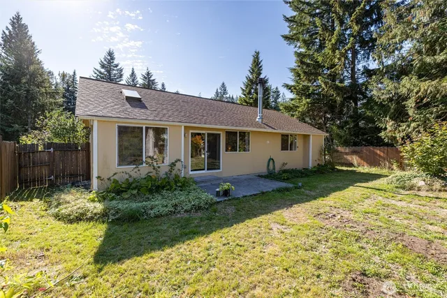 $415,000 | 3001 Green Valley Drive, Maple Falls, WA 98266