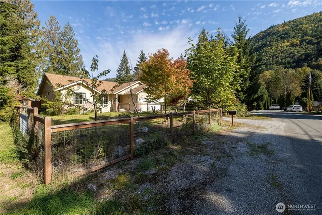 $415,000 | 3001 Green Valley Drive, Maple Falls, WA 98266