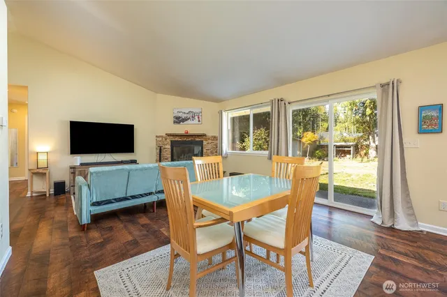 $415,000 | 3001 Green Valley Drive, Maple Falls, WA 98266