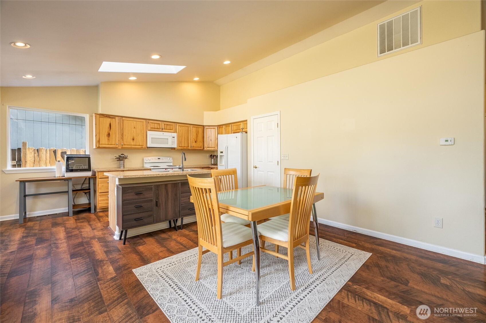 3001 Green Valley Drive Maple Falls, WA 98266 - Photo 8 of 40
