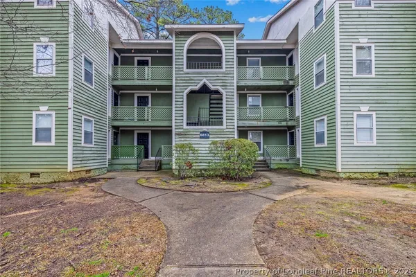 $995 | 6813 Willowbrook Drive, Unit 9, Fayetteville, NC 28314