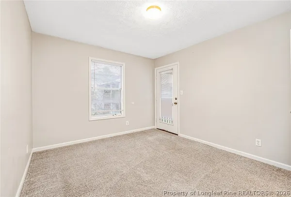 $995 | 6813 Willowbrook Drive, Unit 9, Fayetteville, NC 28314