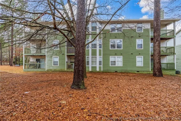 $995 | 6813 Willowbrook Drive, Unit 9, Fayetteville, NC 28314