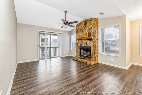 $995 | 6813 Willowbrook Drive, Unit 9, Fayetteville, NC 28314