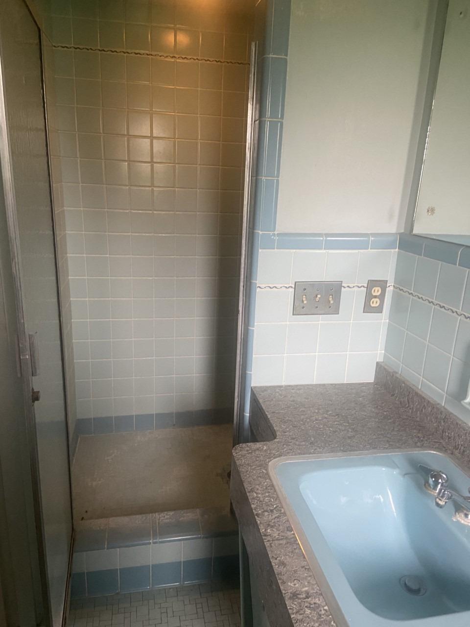 3669 Poole Road Cincinnati, OH 45251 - Photo 13 of 18 Gallery Image 13